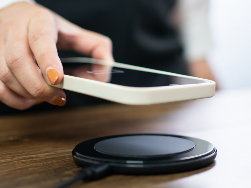 Wireless Charging / Docking